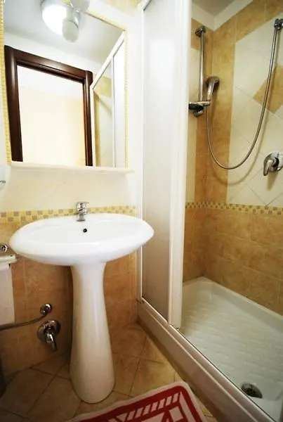 Hostel Soggiorno Emanuela Rome